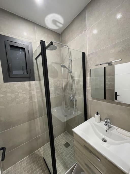 Charmant Appart / 4 Pers /2 Ch /centre/vieux-port Apartment Marseille